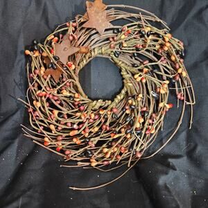 pip & Twig Wreath with Rusty Stars